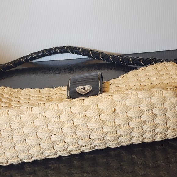 Brighton woven handbag - Picture 4 of 9